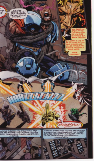 Illustration for article titled 10 weird times Marvel and DC unofficially crossed over
